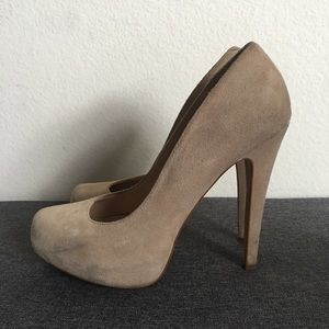 Nude platforms